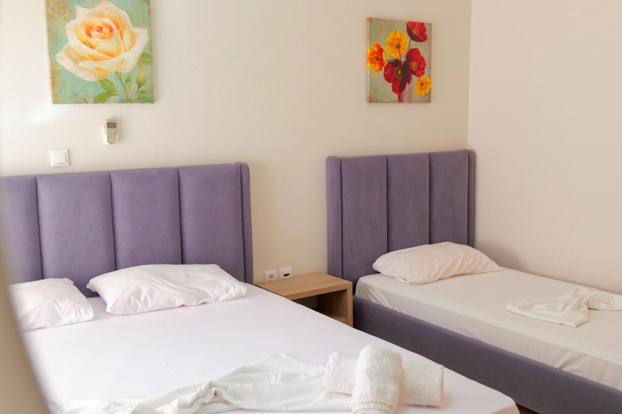 Hotel Driloni Ksamil Buitenkant foto