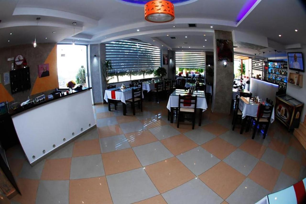 Hotel Driloni Ksamil Buitenkant foto