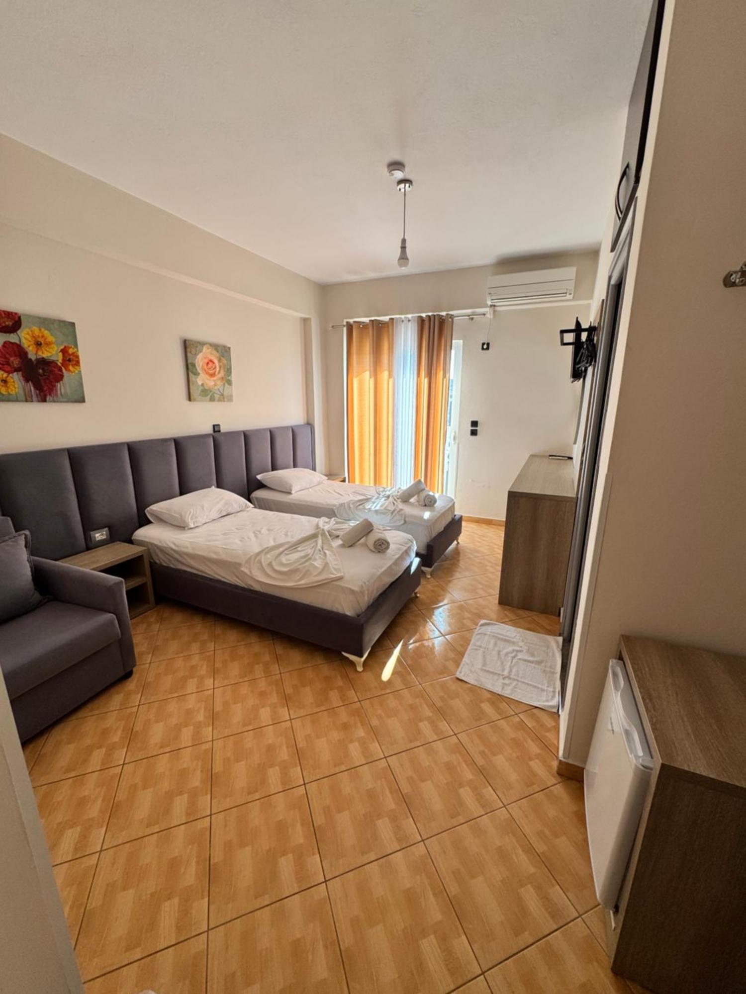 Hotel Driloni Ksamil Buitenkant foto