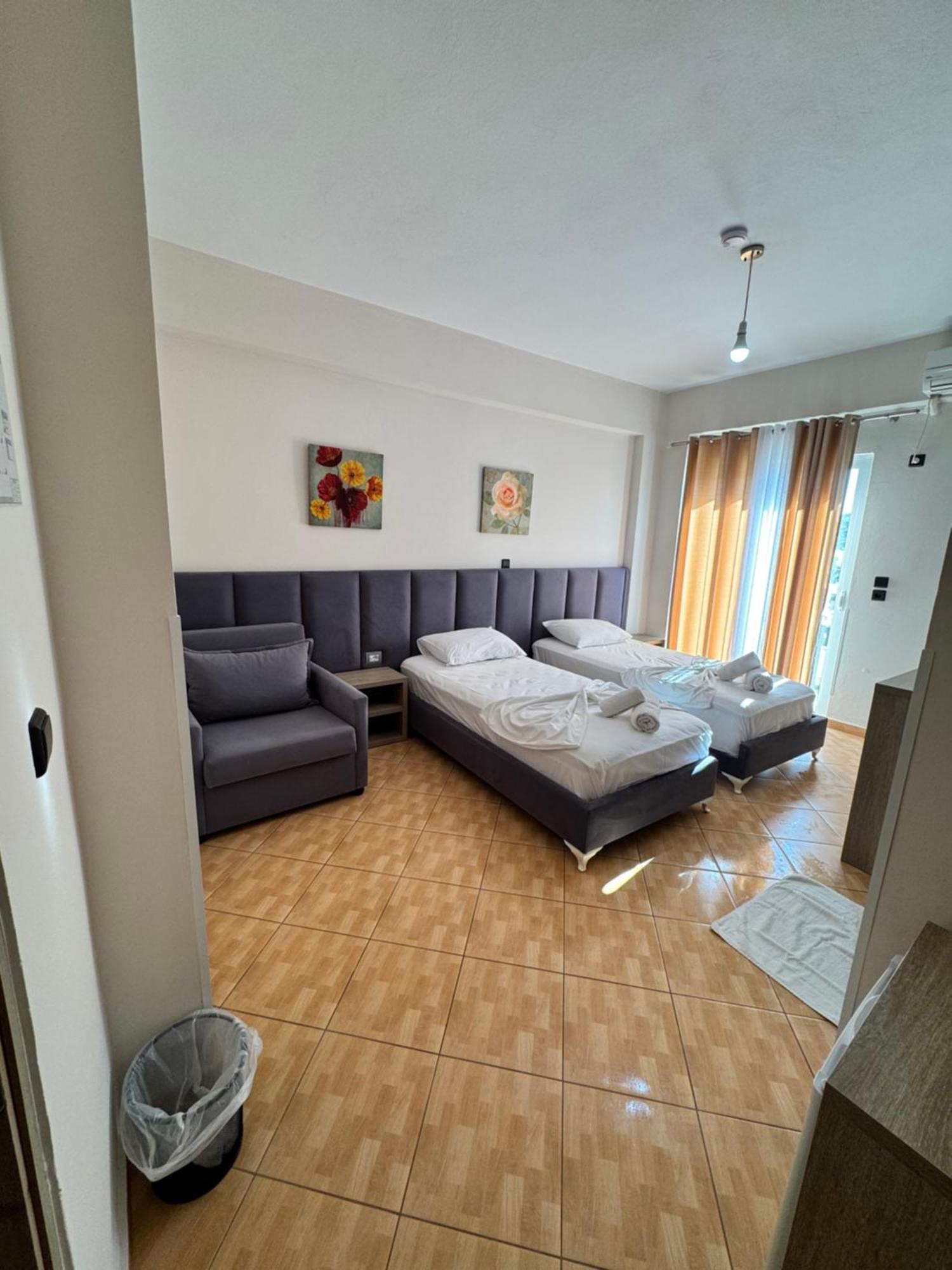 Hotel Driloni Ksamil Buitenkant foto