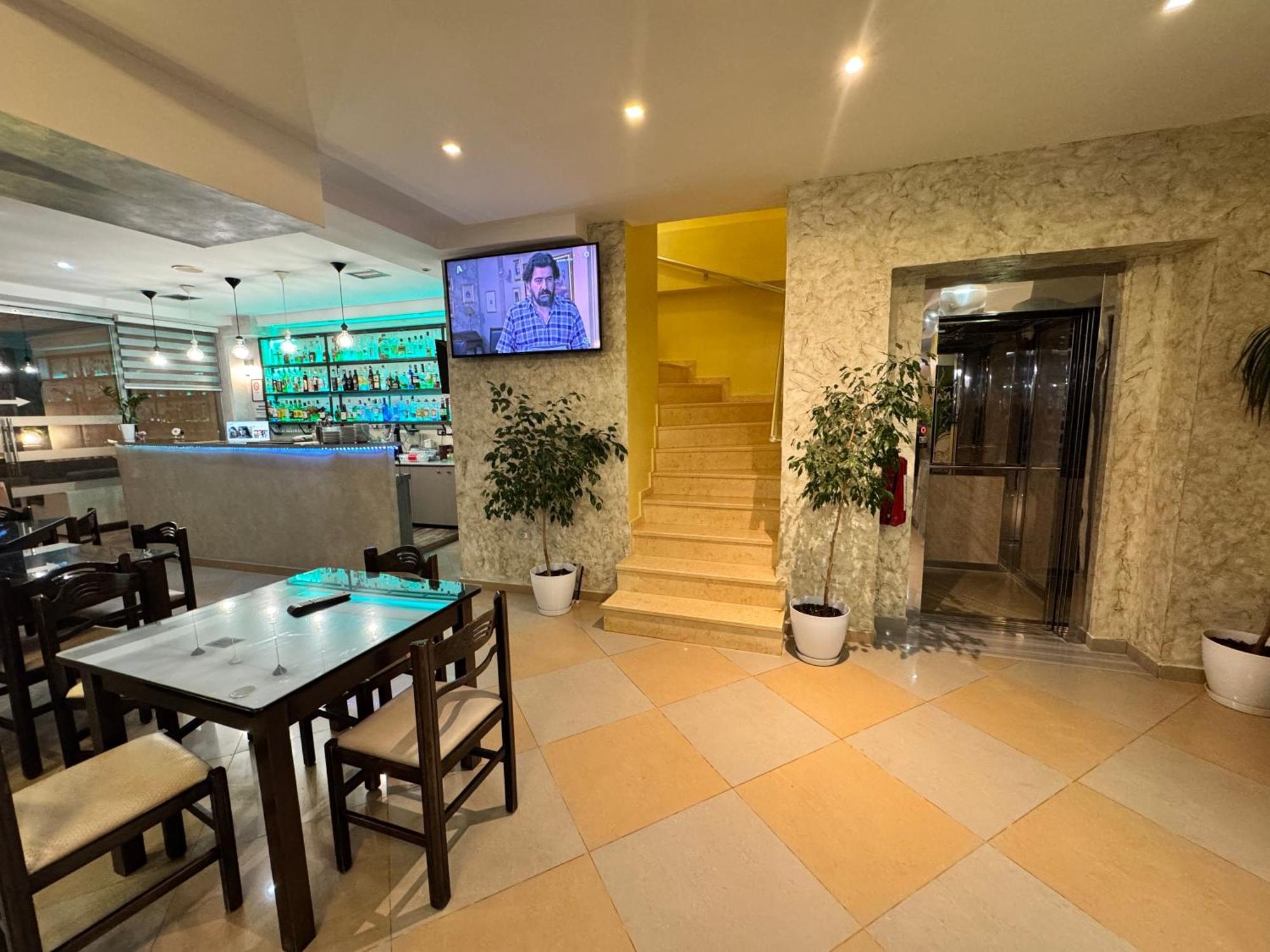 Hotel Driloni Ksamil Buitenkant foto